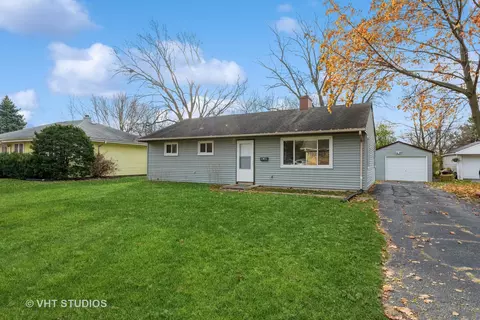 77 E Walnut Ave, Des Plaines, IL 60016