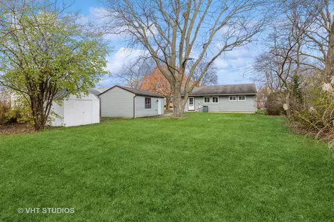 77 E Walnut Ave, Des Plaines, IL 60016 photo 14