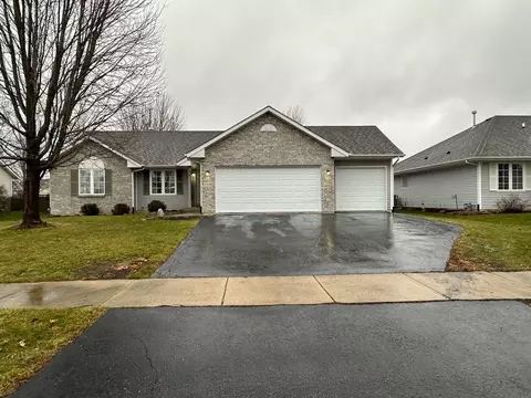 2350 Kristi Ln, Rockford, IL 61102