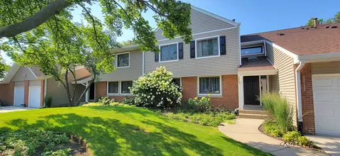 113 Wildflower Cir #0, Buffalo Grove, IL 60089