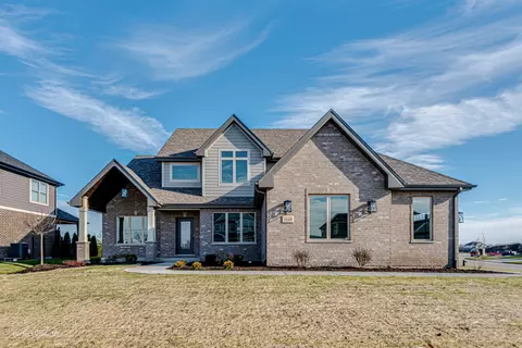 1648 Cobb St, New Lenox, IL 60451
