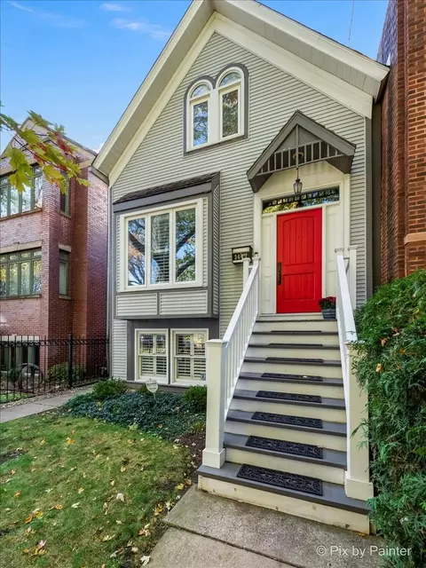 3642 N Marshfield Ave, Chicago, IL 60613