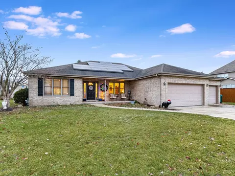 24243 Simo Dr, Plainfield, IL 60586