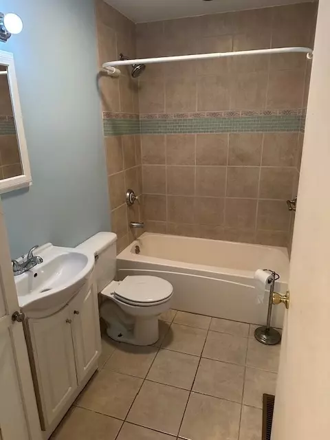1408 Glendale Dr, Champaign, IL 61821 photo 6