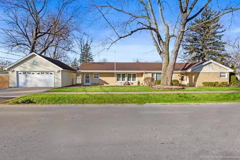 6901 W 112th St, Worth, IL 60482