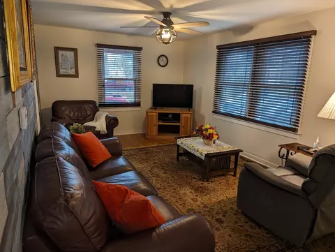14432 Kolmar Ave, Midlothian, IL 60445 photo 8