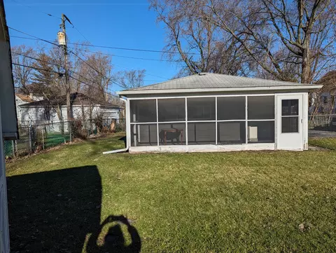14432 Kolmar Ave, Midlothian, IL 60445 photo 4