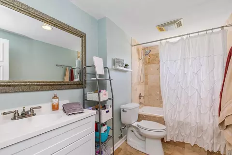 1125 Lancaster Ct, Hoffman Estates, IL 60169 photo 21