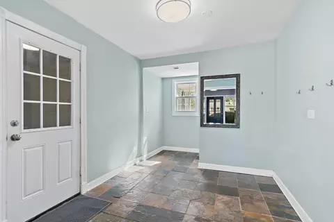 1125 Lancaster Ct, Hoffman Estates, IL 60169 photo 5