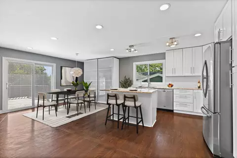 1125 Lancaster Ct, Hoffman Estates, IL 60169 photo 8