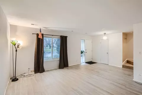540 Lodge Trl #D, Wheeling, IL 60090 photo 8