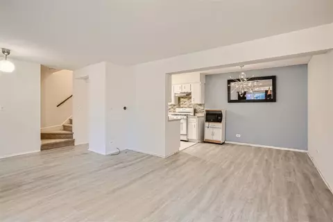540 Lodge Trl #D, Wheeling, IL 60090 photo 9