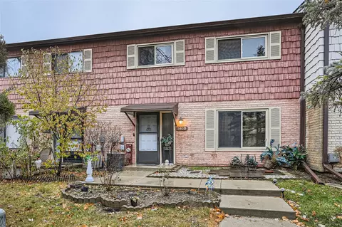 540 Lodge Trl #D, Wheeling, IL 60090
