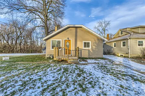 42414 N Orchard St, Antioch, IL 60002