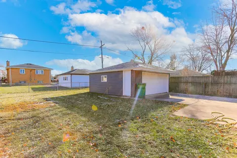 8143 Mcvicker Ave, Burbank, IL 60459 photo 29