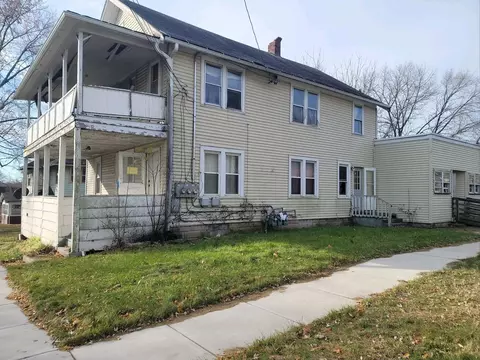 401 Webster Ave, Rockford, IL 61102