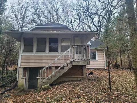 34 W711 Illinois St, Saint Charles, IL 60174