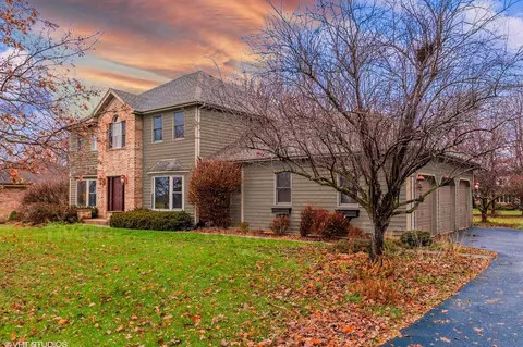 10006 Lakewood Rd, Village Of Lakewood, IL 60014