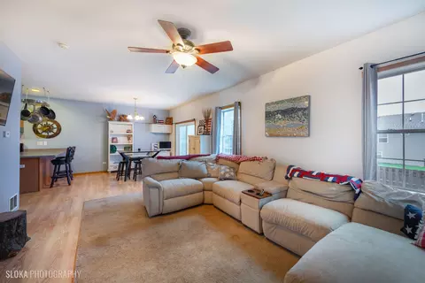 10114 Brigham Trl, Hebron, IL 60034 photo 5