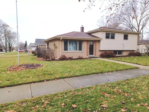501 N Stewart Ave, Lombard, IL 60148