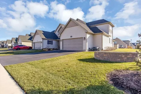 26013 W Timber Ridge Dr, Channahon, IL 60410
