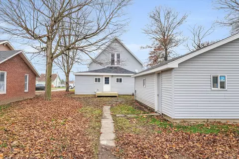 106 E Main St, Royal, IL 61871 photo 26