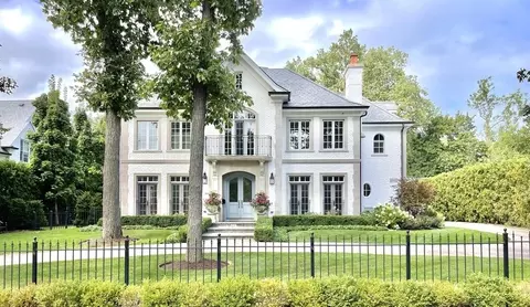 1045 Starr Rd, Winnetka, IL 60093