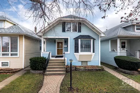 3829 N New England Ave, Chicago, IL 60634