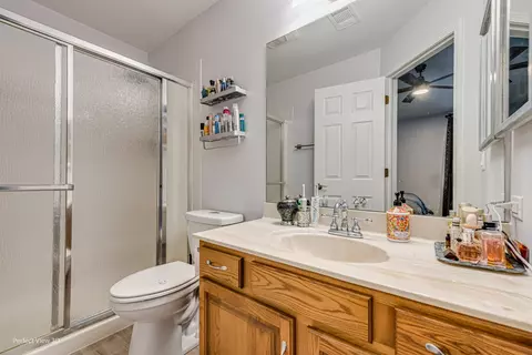 1608 Warwick Ct #D-2, Wheeling, IL 60090 photo 18