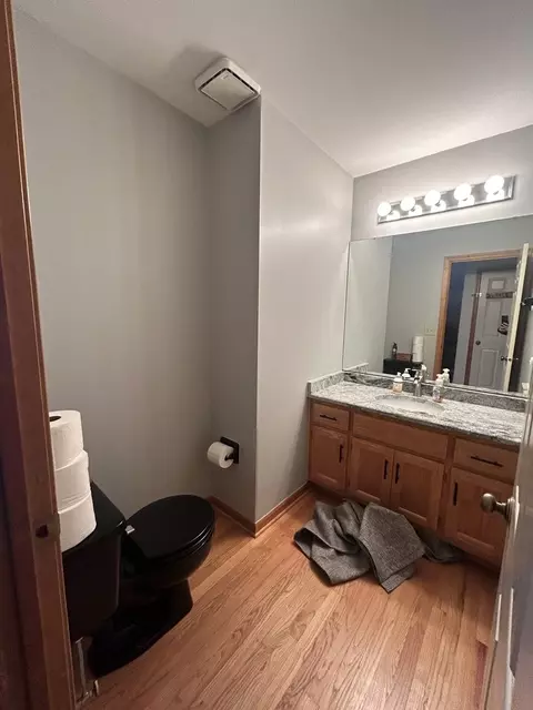 800 Ayers St, Bolingbrook, IL 60440 photo 9