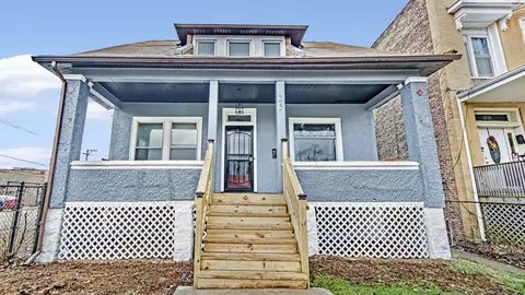 25 S Parkside Ave, Chicago, IL 60644