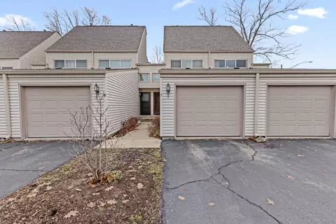 2709 Silent Wood Trl #7, Rockford, IL 61109