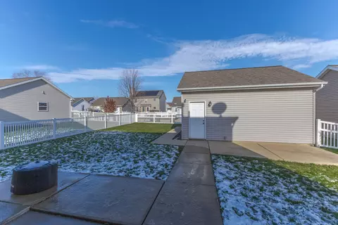 1108 Teegan St, Normal, IL 61761 photo 36