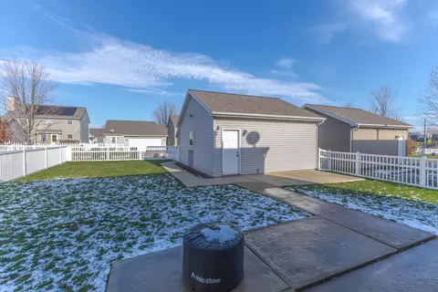 1108 Teegan St, Normal, IL 61761 photo 37
