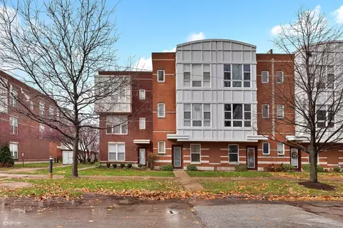 3214 N Kilbourn Ave #7, Chicago, IL 60641