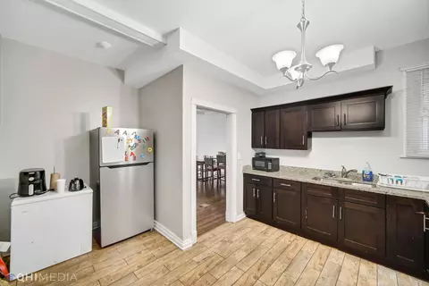 6237 S Eberhart Ave, Chicago, IL 60637 photo 13