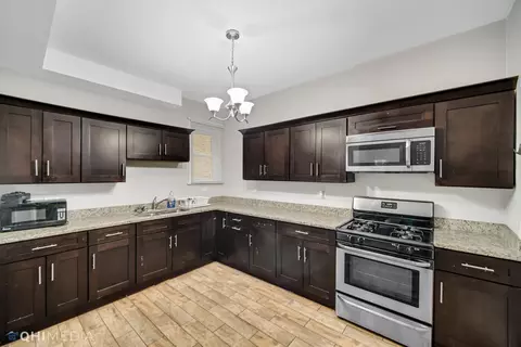 6237 S Eberhart Ave, Chicago, IL 60637 photo 12
