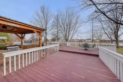 249 Burton Dr, Bartlett, IL 60103 photo 26
