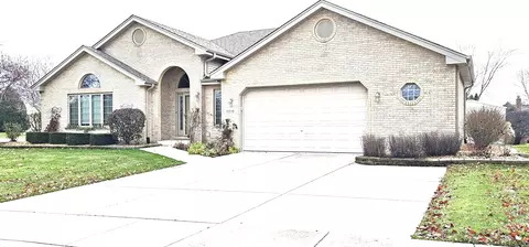 12519 W Cedar Ridge Dr, Homer Glen, IL 60491