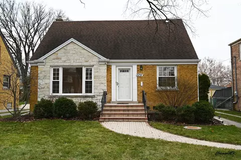 2237 S 2nd Ave, North Riverside, IL 60546