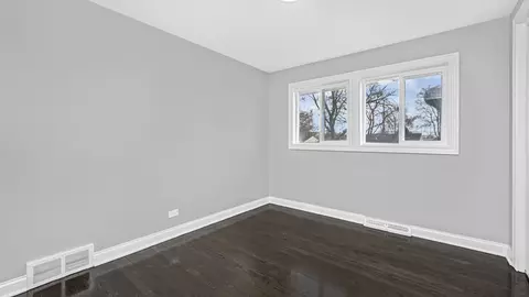 16328 Sawyer Ave, Markham, IL 60428 photo 12