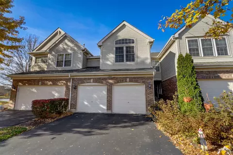 1794 Briggs Ct, Lisle, IL 60532