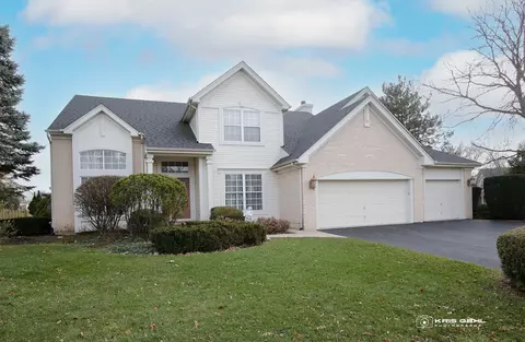 589 Linden Ln, Wauconda, IL 60084
