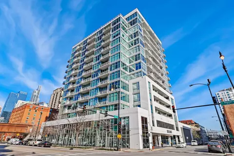 50 E 16th St #815, Chicago, IL 60616