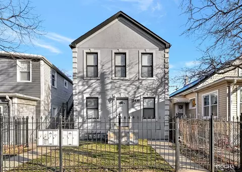 2416 W 36th St, Chicago, IL 60632