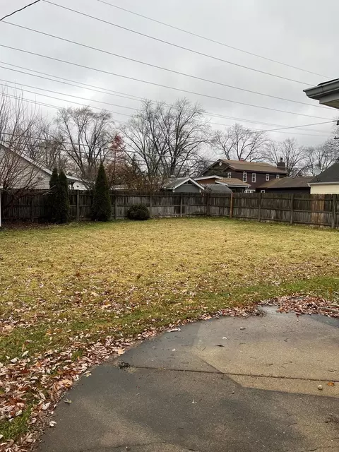 2300 Central Rd, Rolling Meadows, IL 60008 photo 12