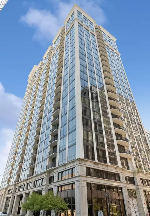 233 E 13th St #1606, Chicago, IL 60605