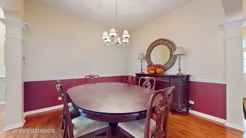 5762 River Birch Dr, Hoffman Estates, IL 60192 photo 11