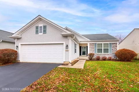 11872 Ludbury Rdg, Huntley, IL 60142
