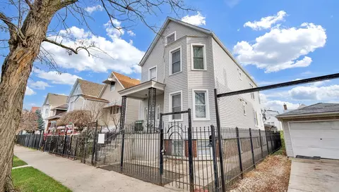 4625 S Sacramento Ave, Chicago, IL 60632
